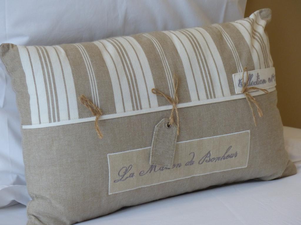 La Cour Des Carmes Bed & Breakfast Arras Luaran gambar
